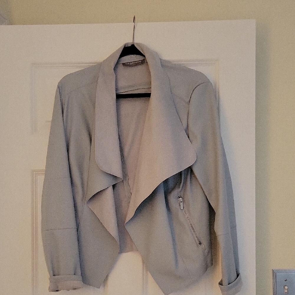 Elegant Gray Women's Jacket